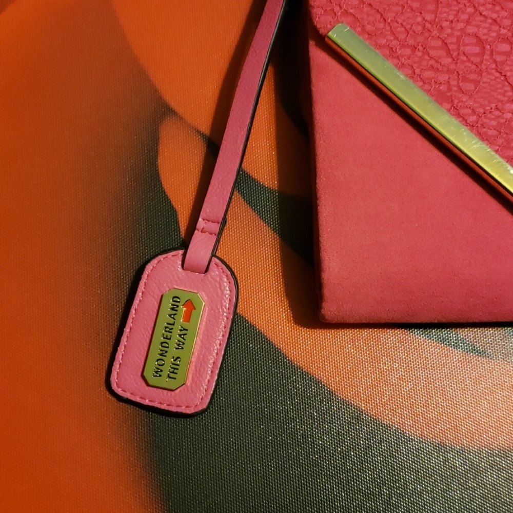 Call it Spring Handbag - Picture 2 of 6